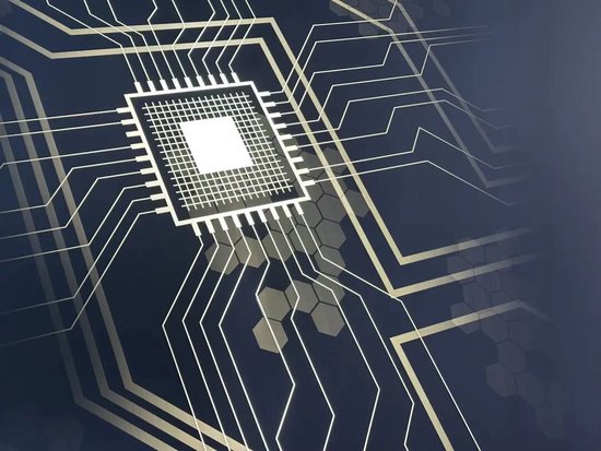 一只“AI蝴蝶”扇动翅膀,如何让“非洲手机之王”业绩遭遇飓风?