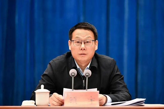 洋河净利预降六成! 新帅顾宇首份年度成绩单“爆雷” | 酒业内参