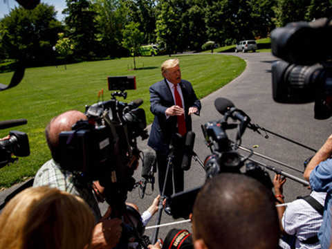 美国中期选举两党筹款差距明显,马斯克又“定投”了多少?