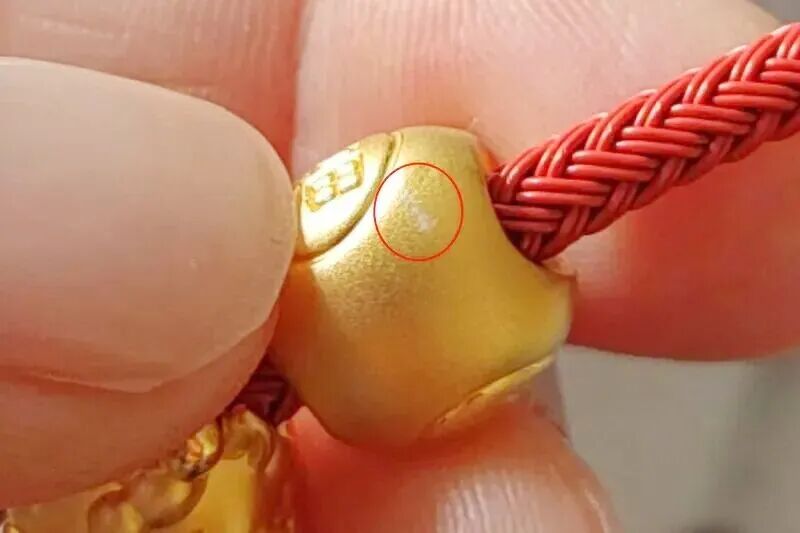 200亿香港珠宝巨商，遭逢信任大考