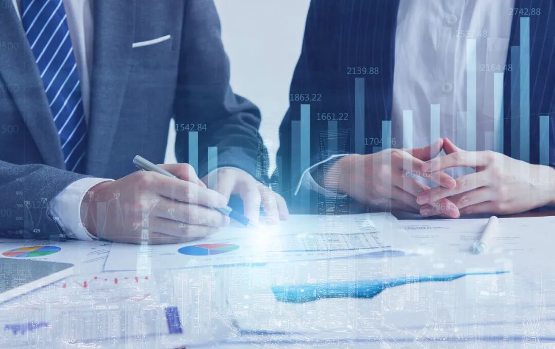 2025业绩预告，酒企抗压能力PK