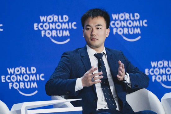 AI引爆科学，MIT博士创业一年拿到数亿融资