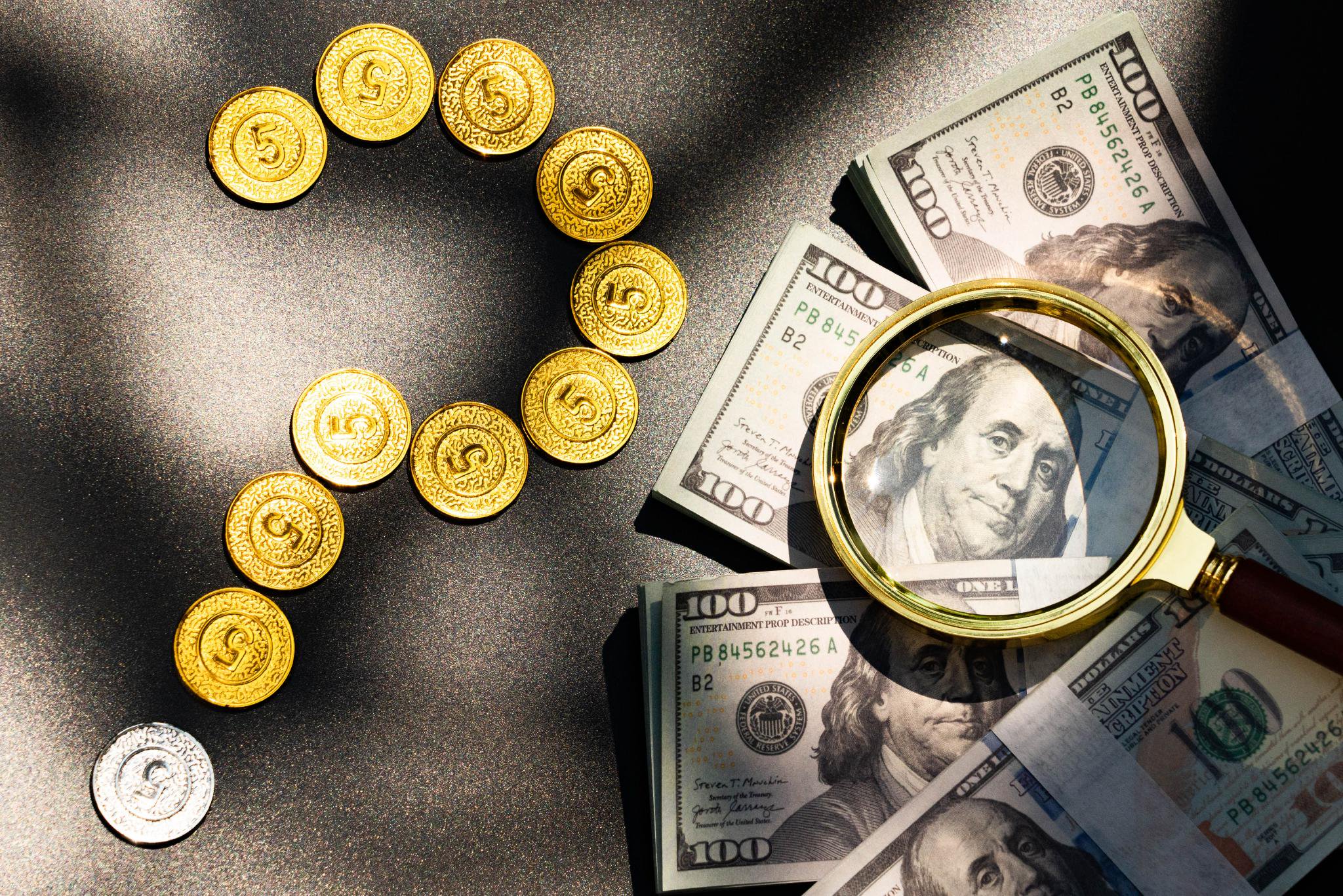 一道“算错”的数学题:香港保险年回报率20%从何而来