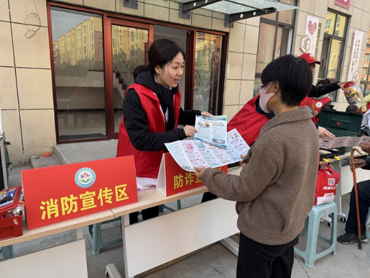 走在前，做示范！看这家农商银行如何传承“背包精神”服务地方经济发展