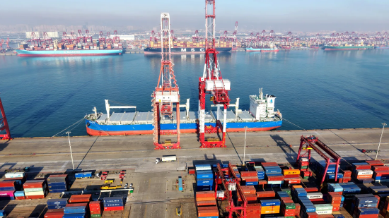 美最高法院裁决之际,关税收入飙升超 300%