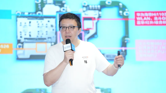 A股再现天价离婚案:女方分走12.9亿元,男方年薪312万元