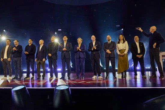 强势兑现承诺！联想集团Q3收获创纪录业绩