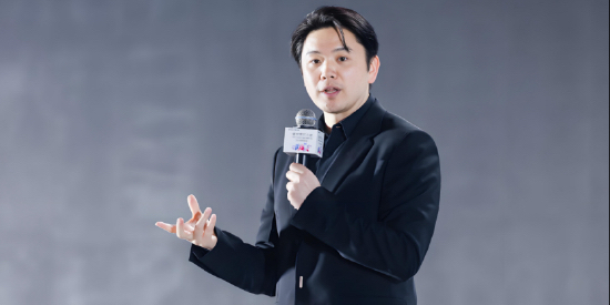 立志超越马斯克的俞浩,看上了另一个“大嘴”