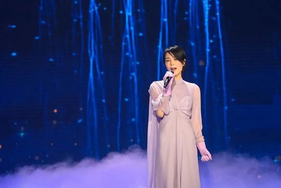 春晚完成全部彩排,部分节目单曝光:王菲献唱《你我经历的一刻》,蔡明时隔30年与“机器人”续前缘