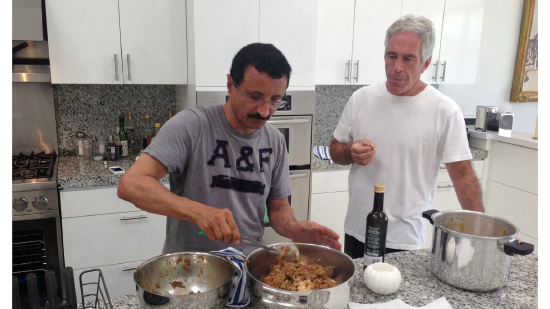 美国司法部公布爱泼斯坦邮件后,迪拜权势大亨被免职