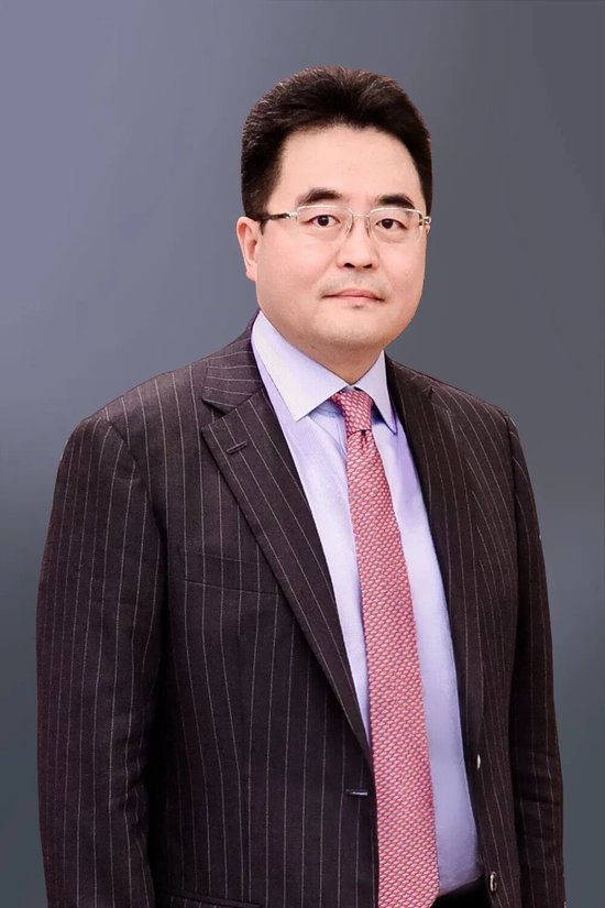 嘉实基金总经理经雷:以投资者为中心 共赴新征程