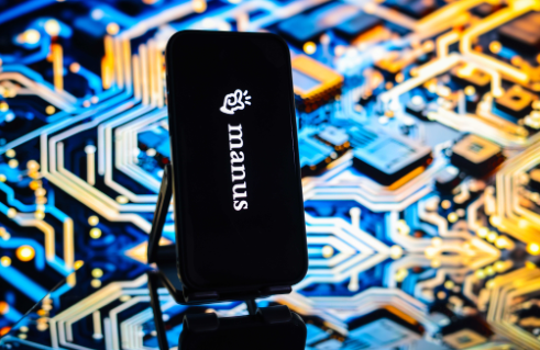 两个春节，一年时间：战火烧红整条AI产业链