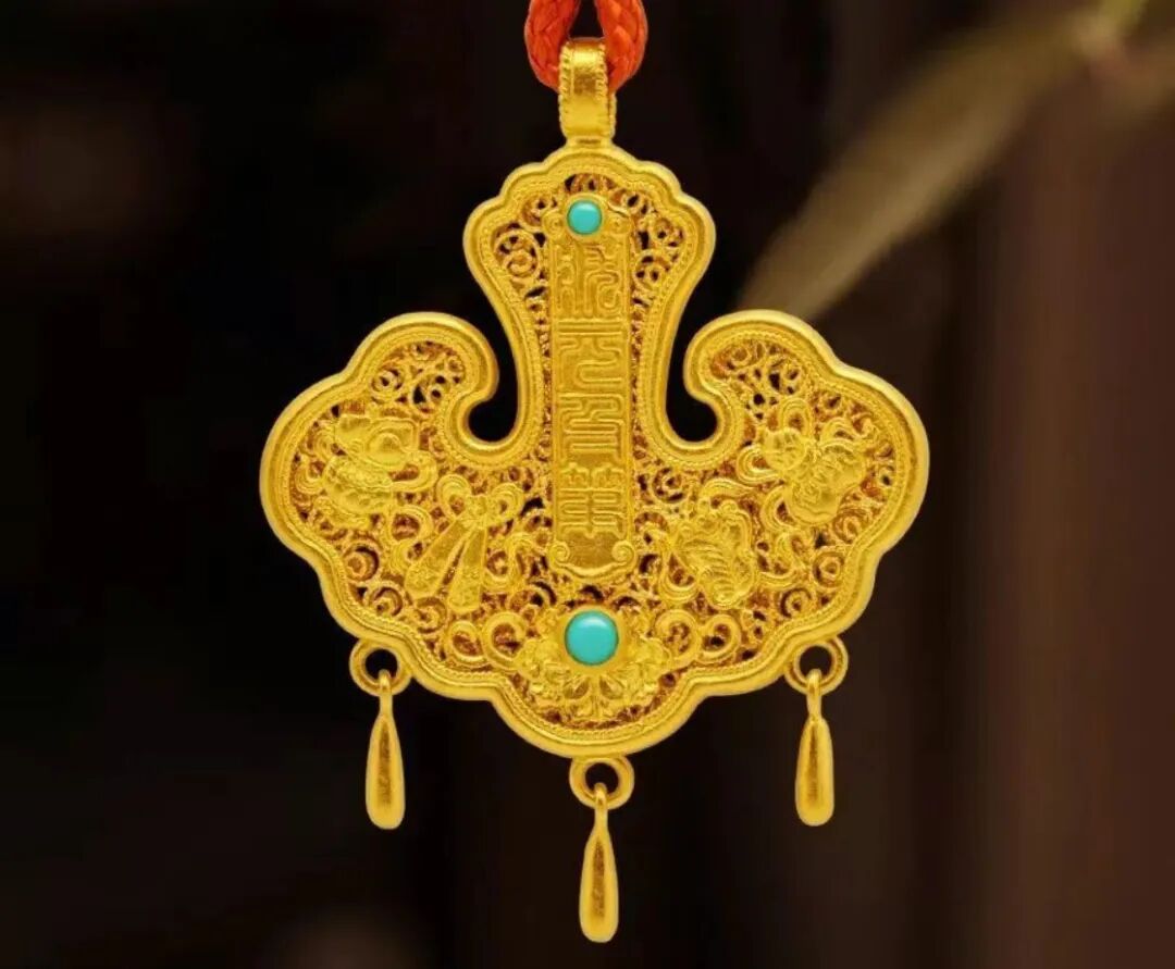 涨价前夕,老铺黄金飙上1360亿元