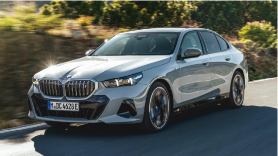 多地4S店关闭！宝马开年“大跳水”：7系降超40万，销量跌回7年前