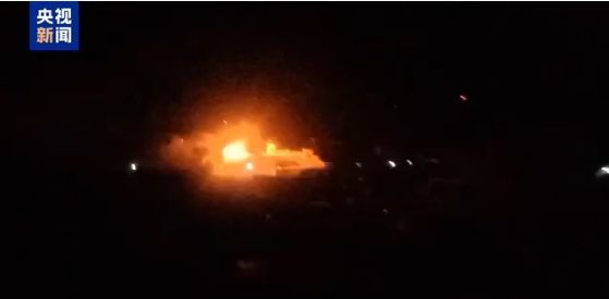 巴基斯坦和阿富汗激烈交火，双方宣称近百人死亡！阿方发起大规模报复行动！巴总统、总理最新发声