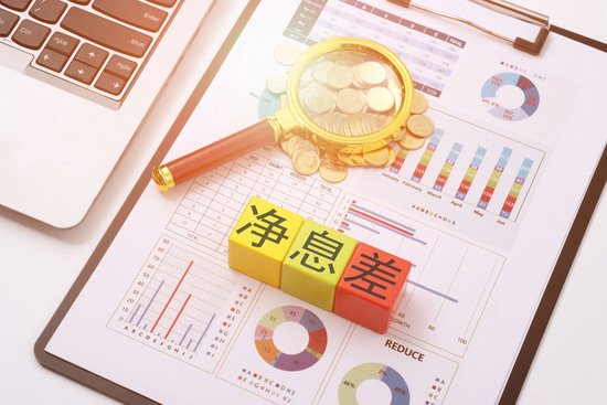 透视银行业净息差：企稳1.42%，银行深耕量价平衡，多重积极信号显现