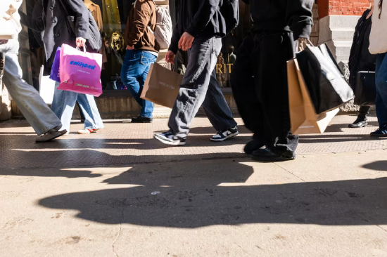 1月美国零售销售降幅超预期，创八个月来最大跌幅