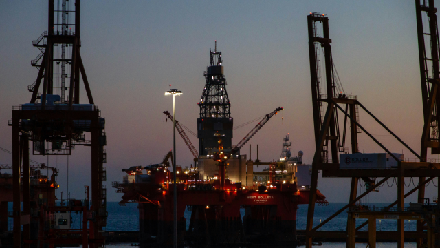 机构预警：若中东冲突持续，这类“坚挺”资产的价格面临高估