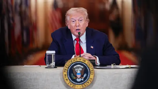 普京和特朗普今年首次通话 讨论伊朗问题