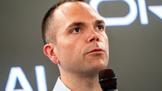 甲骨文财报超预期+上调业绩指引 云业务收入飙升44% 股价盘后大涨