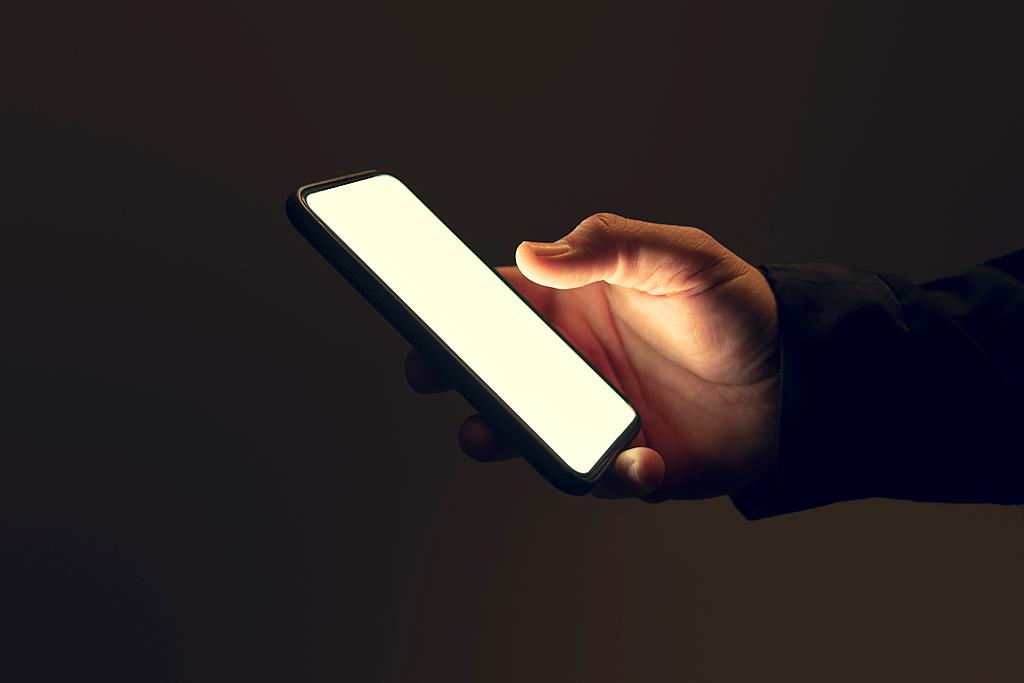 警惕！“租机套现”背后暗藏非法放贷 有案例年利率高达1155%