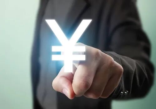 哪吒汽车承诺免费的维修，需自掏腰包数万元！卖车亏70%…