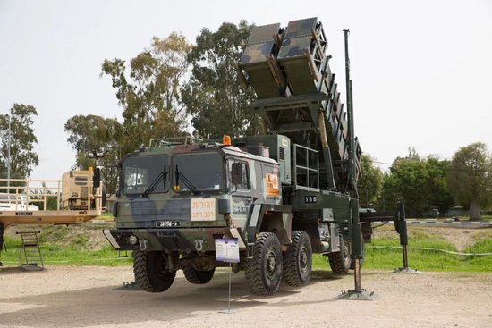 终极决战？霍尔木兹海峡争夺战浮出水面(附视频)