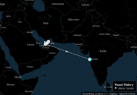载运伊拉克石油的超级油轮关闭信号通过霍尔木兹海峡