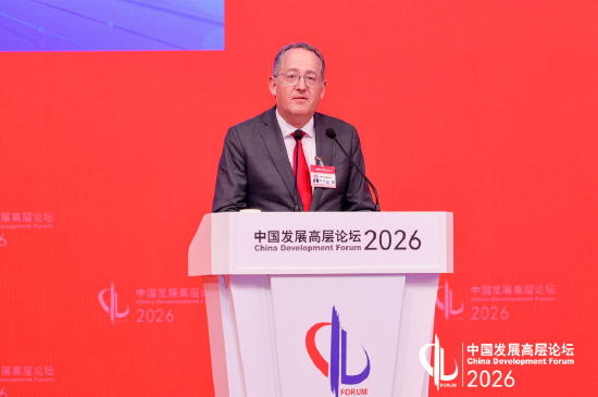 罗兰贝格戴璞:AI治理不应被视为一种约束,而应转化为国家和企业的竞争优势