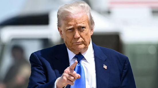 特朗普:伊朗送给美国一份与霍尔木兹海峡有关的“礼物”