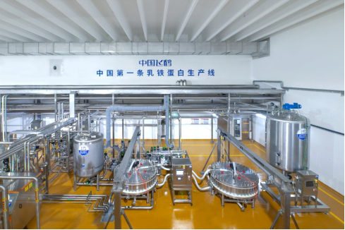 飞鹤2025年营收181.1亿元 婴配粉连续七年中国销量第一