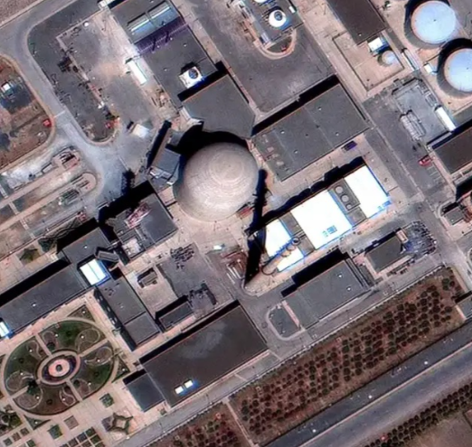 以军称空袭伊朗阿拉克重水反应堆