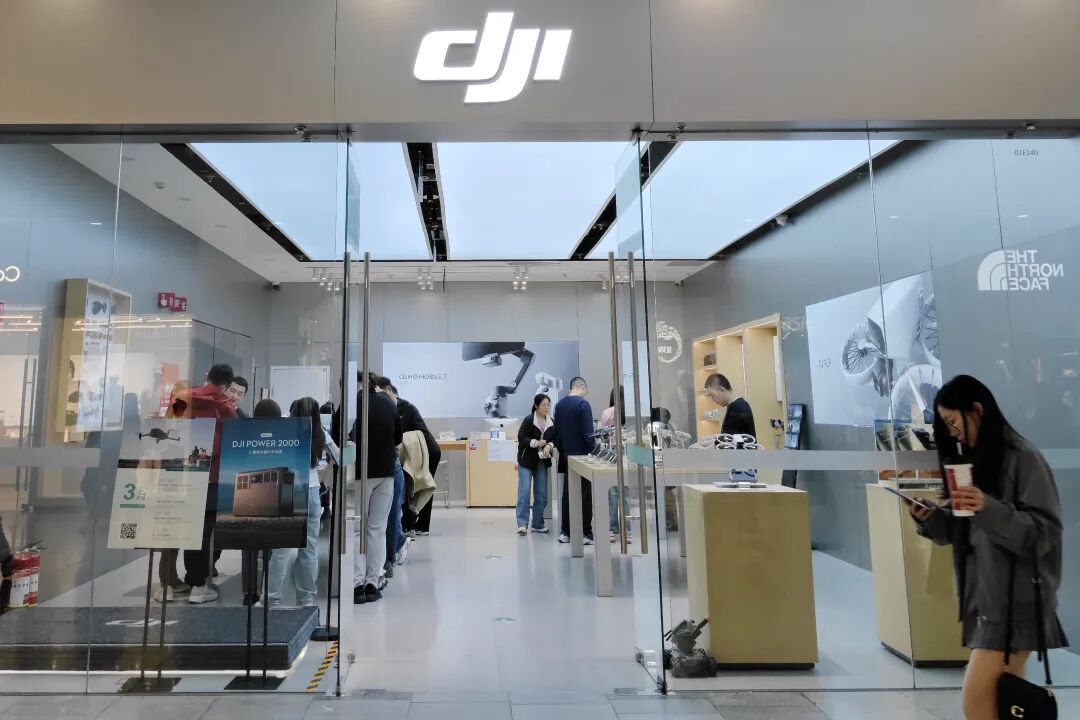 揭秘大疆、影石肉搏：人才、供应链、渠道的全面战争