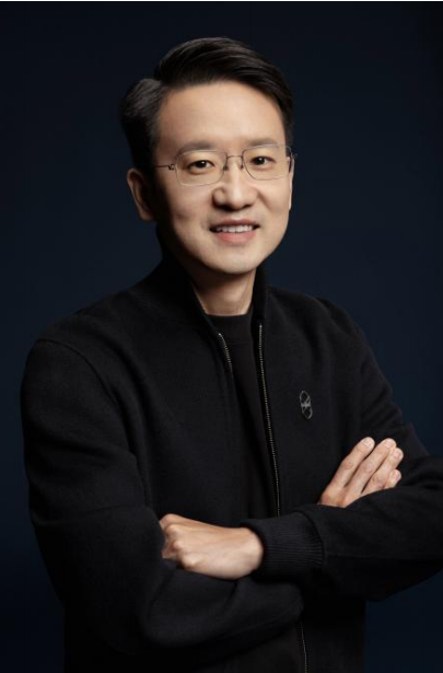 智界官宣，“换帅”！