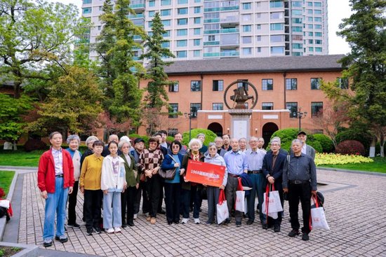 上海交通大学校友代表陈光明：校训精神已深入骨髓