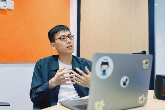 清华一个班，20年，撑起全球AI半边天