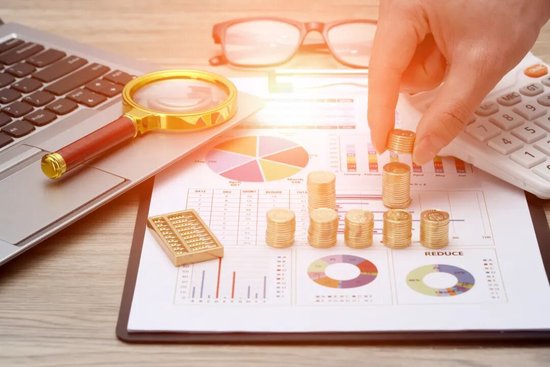 五大险企“炒股”暴赚，近200只重仓股曝光