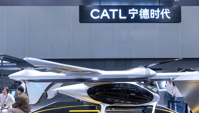 宁德时代股价创新高，A股市值逼近2万亿