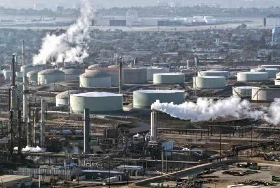 国际能源署：伊朗战争导致运输受阻，全球石油需求将出现萎缩