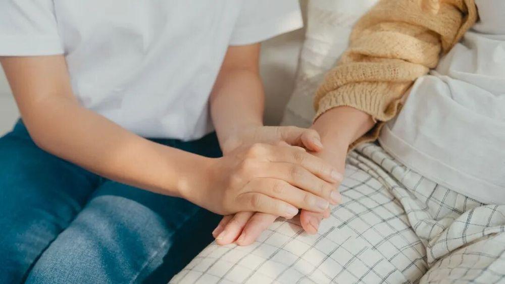 长护险全面建制:失能保障从有到优,三大痛点待破