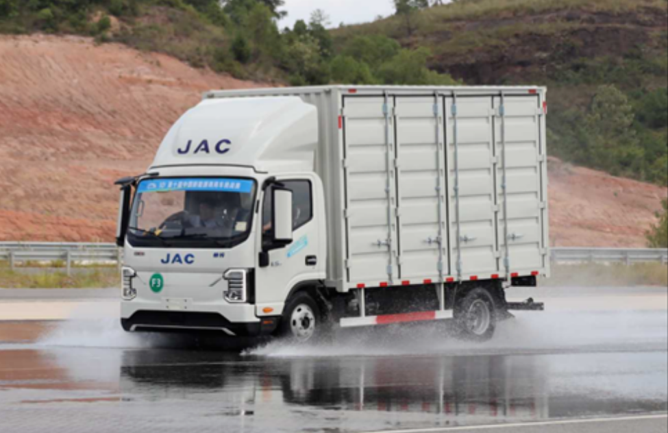 携手中策，新车型市场反响热烈