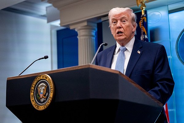 特朗普称对意大利总理“不帮助美国”表示震惊