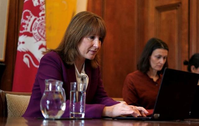 上万美军执行封锁港口任务，美伊未来两天或重返谈判桌