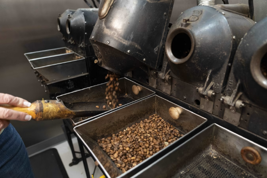 华尔街有一支精英咖啡品鉴团队，却苦于招不到新人