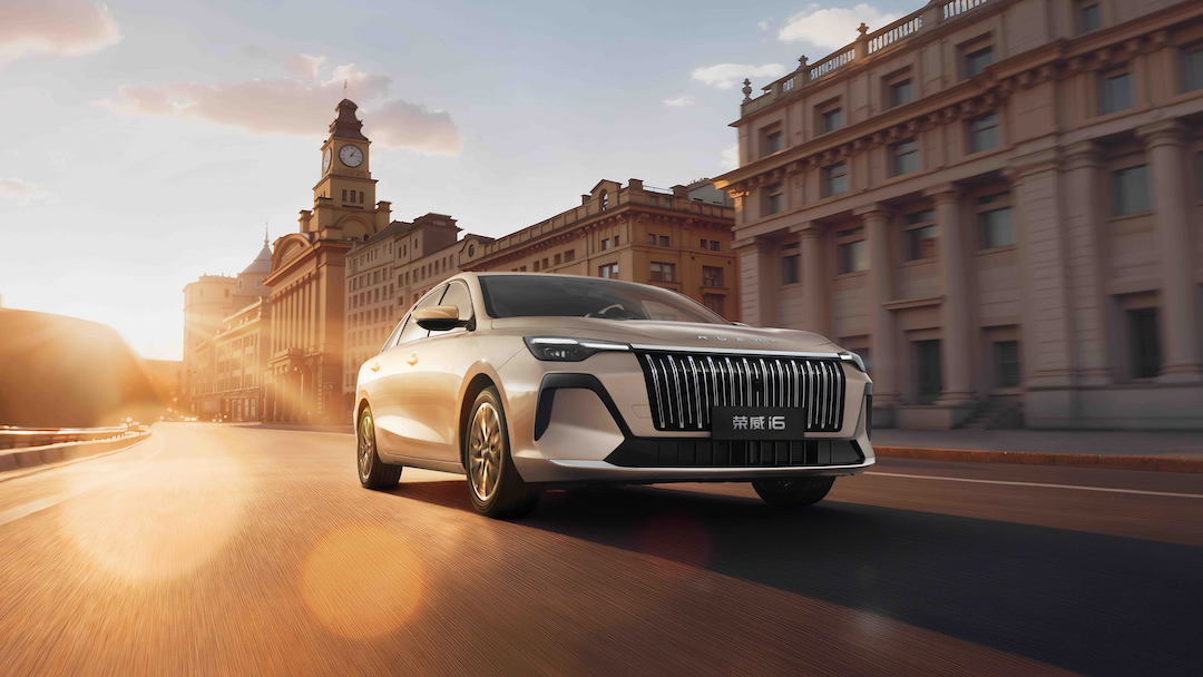 全新荣威i6在油电分水岭 充分证明成为一款国民好车的实力