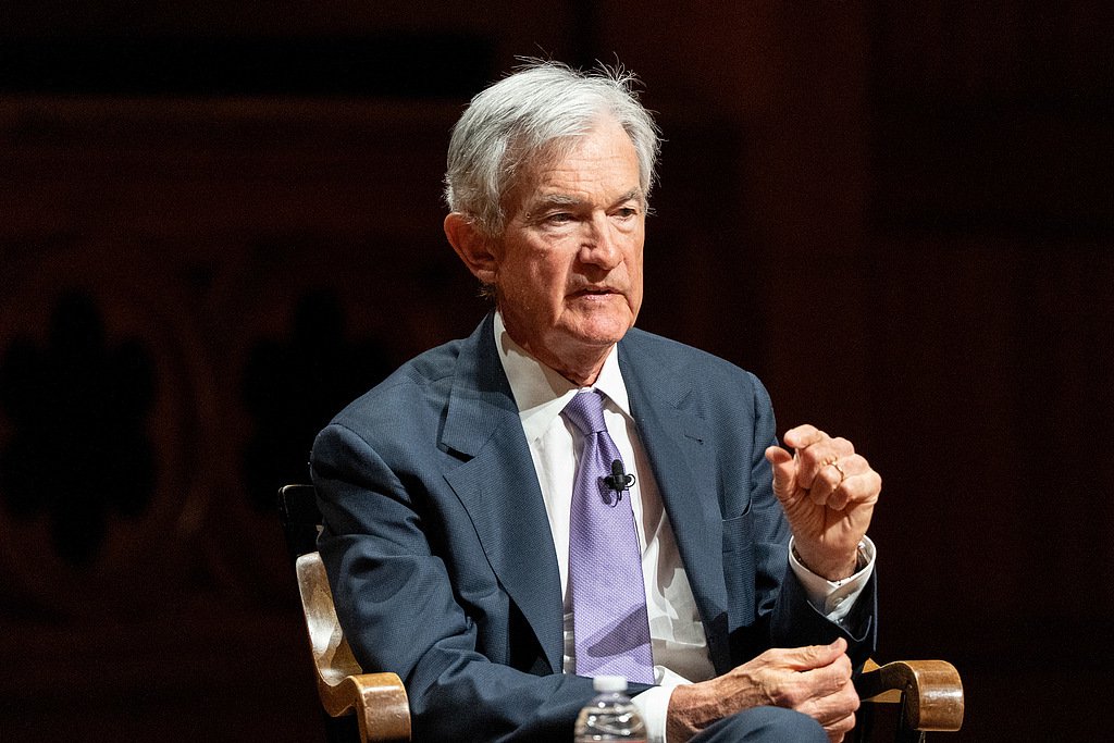 牵动美联储主席交接，特朗普威胁解除鲍威尔职务