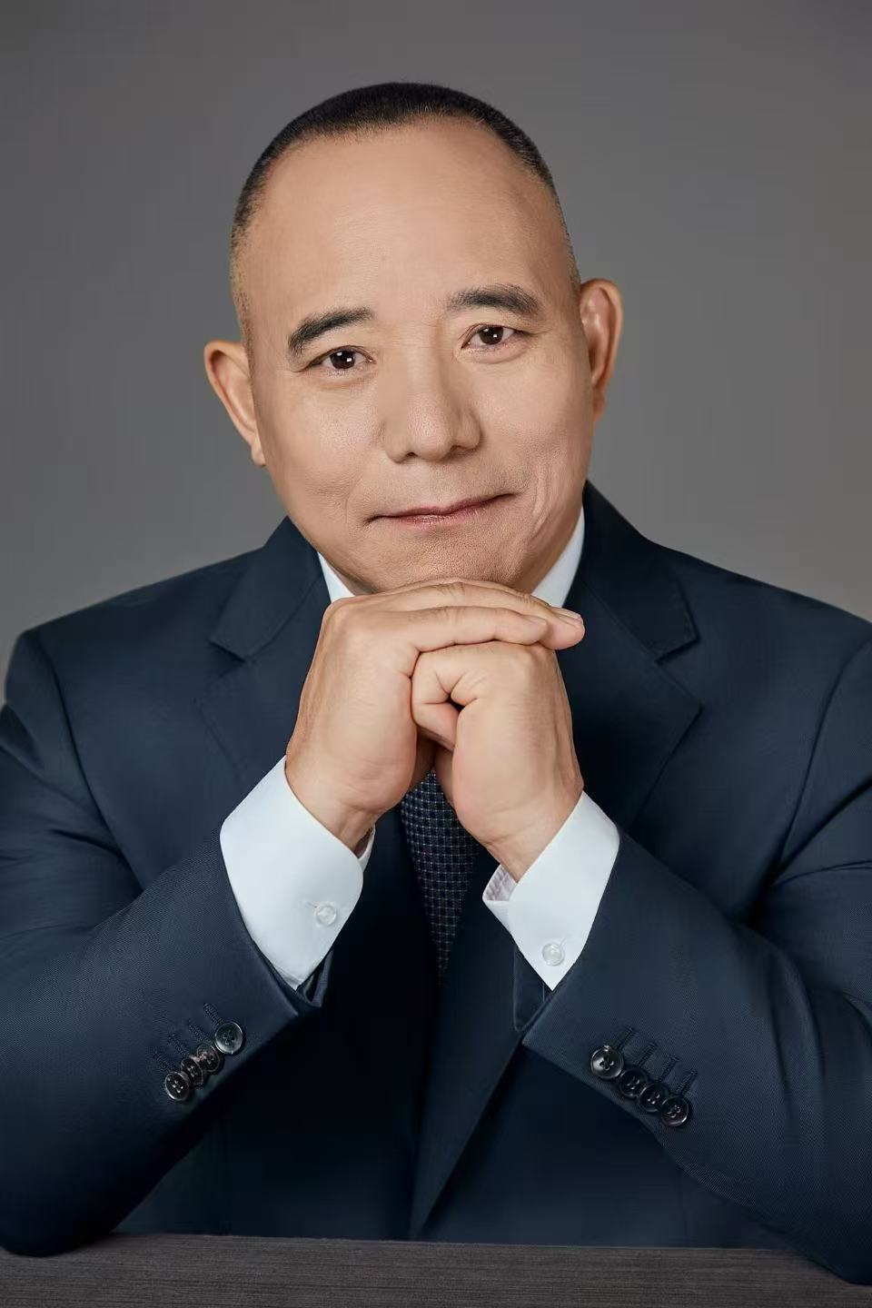 人民币汇率走强创下三年新高 向松祚：汇率并非一个经济体系的估值