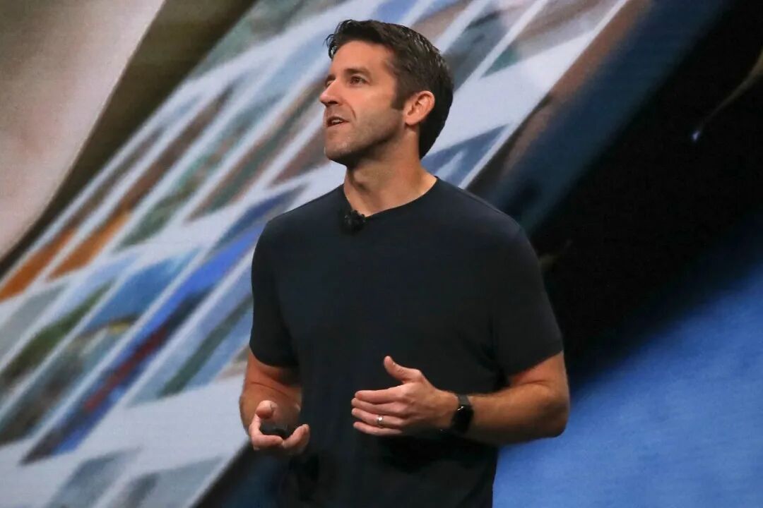 15年，4万亿美元市值，苹果库克时代即将谢幕 特努斯接任，释放什么信号？