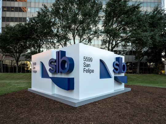 斯伦贝谢利润下滑：伊朗冲突扰乱运营、前景蒙阴