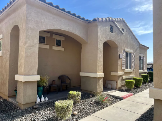 房主与租客：美国独栋住宅的政治博弈